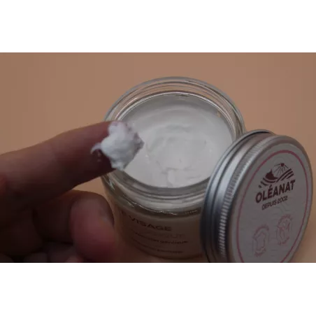 texture CRÈME VISAGE AU LAIT D'ÂNESSE – HYDRATATION & DOUCEUR – OLEANAT - 50ml