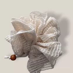 La fleur de douche Naturelle offre une exfoliation douce et agréable.