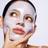 Application masque visage hydrogel Biodance – soin coréen sans rinçage