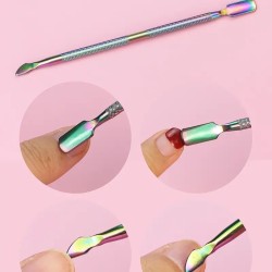 Repousse-Cuticules pour des Ongles Soignés