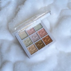 Fard à Paupières Clairs et Brillants pour un Regard Lumineux